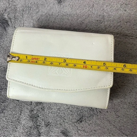 Koltov White Cowhide Wallet Purse Crossbody - Picture 4 of 8